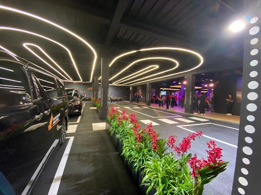 JK Limousine's experienced chauffeurs