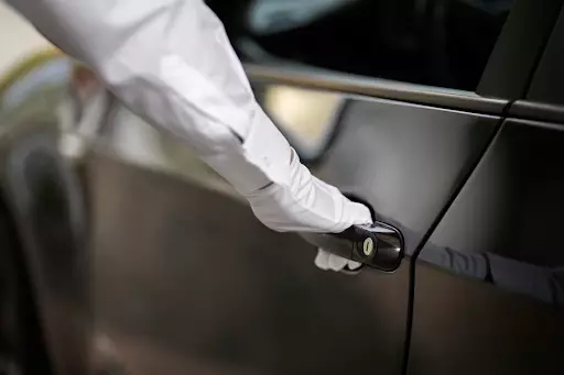 Making Reservations and Ensuring Punctuality