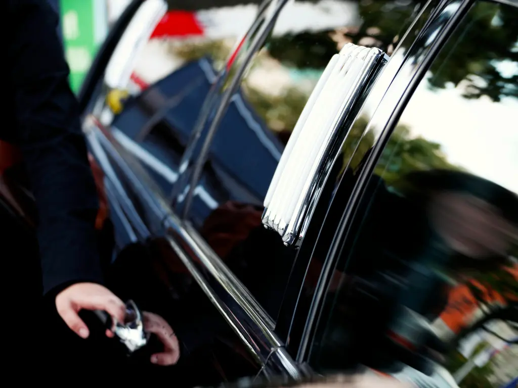 Ultimate Guide to Limousine Rental Service