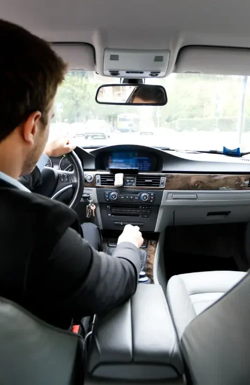 Excellence in Motion- Navigating Singapore with Professional Chauffeur Services